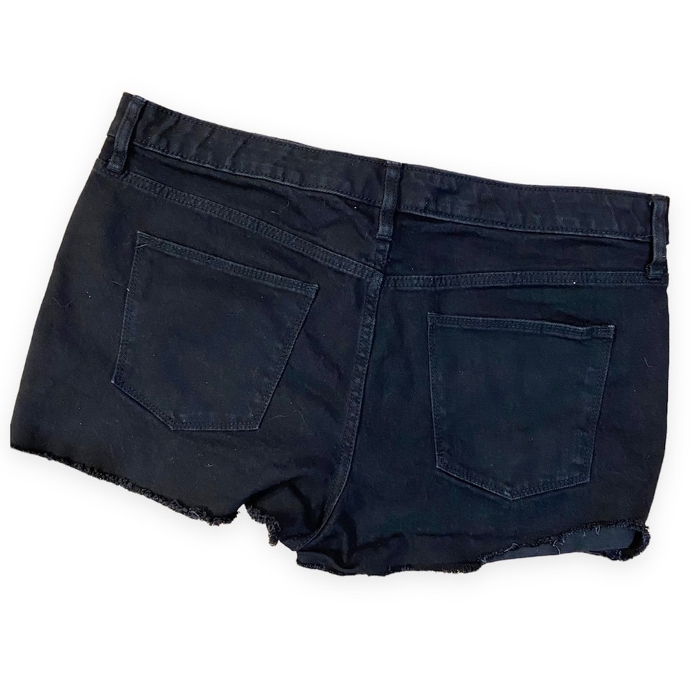 Universal Thread High Rise Shortie Shorts - Picture 4 of 9